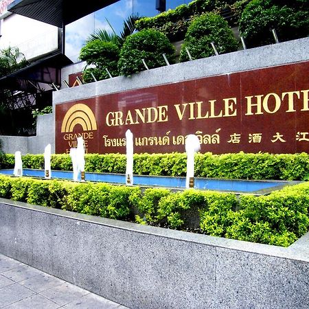 Grande Ville Hotel Bangkok Bagian luar foto