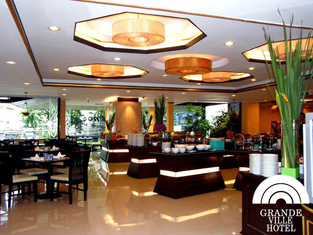 Grande Ville Hotel Bangkok Bagian luar foto