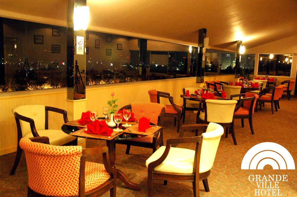 Grande Ville Hotel Bangkok Restoran foto