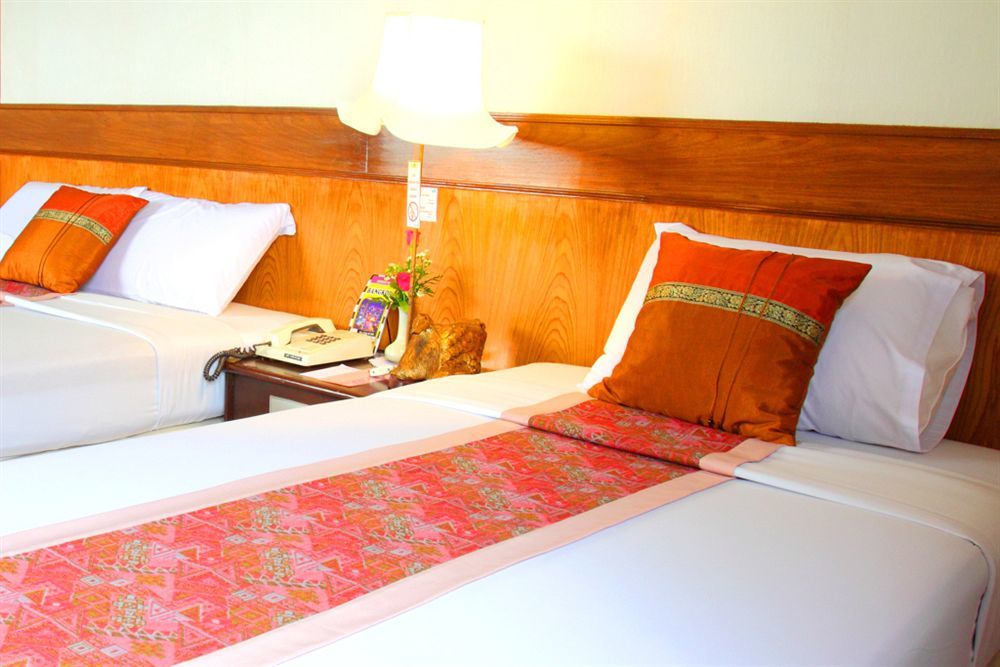 Grande Ville Hotel Bangkok Bagian luar foto